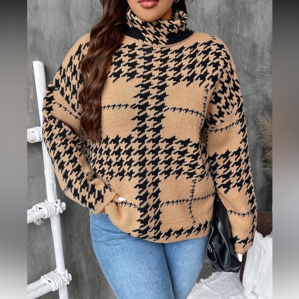 Plus Size Comfy Classic Houndstooth Plaid Patterned Cowl Neck Sweater Black Tan